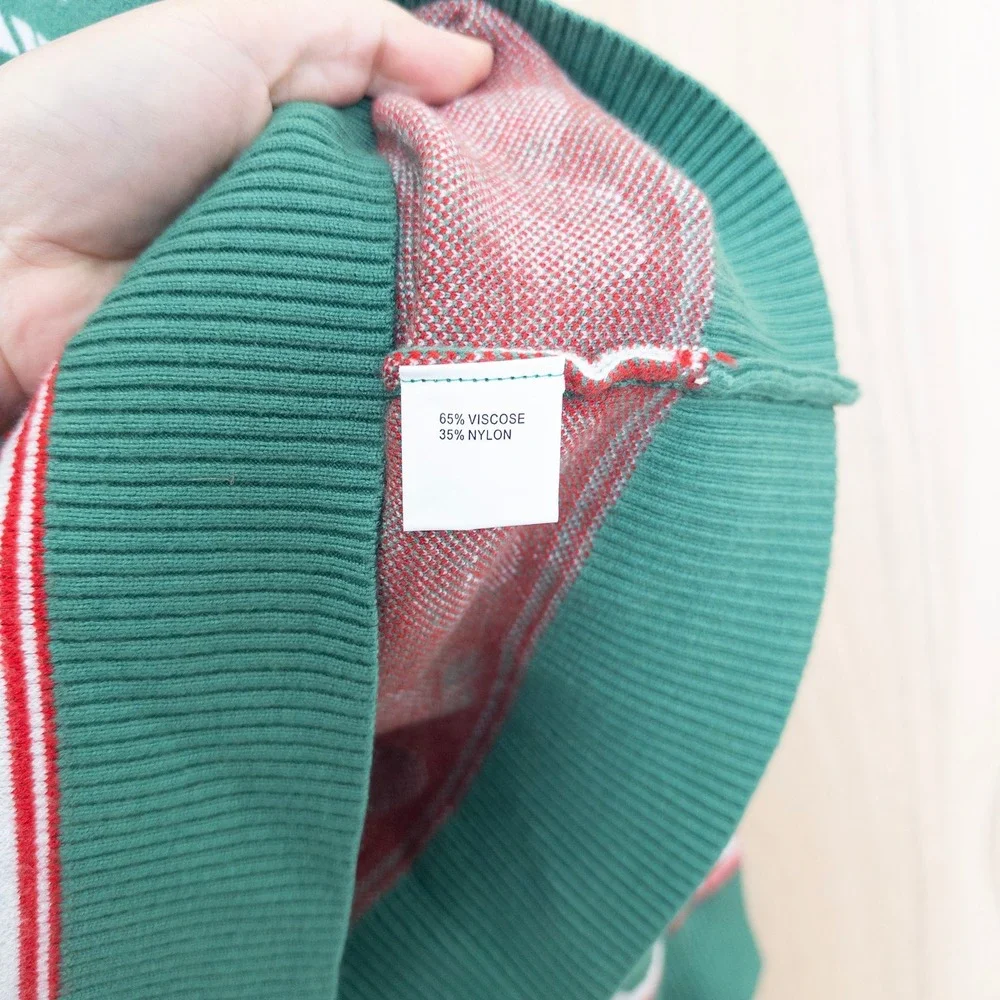 Womens Holiday Sweater Size M Green‎ Red Snowman Candy Cane Christmas Soft Cozy